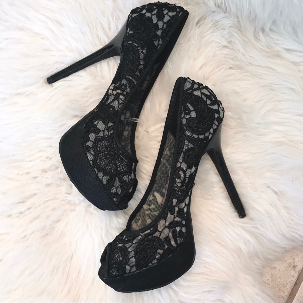 Mix No.6 M-Allure Lace Platform Peep Toe Heels 5.5